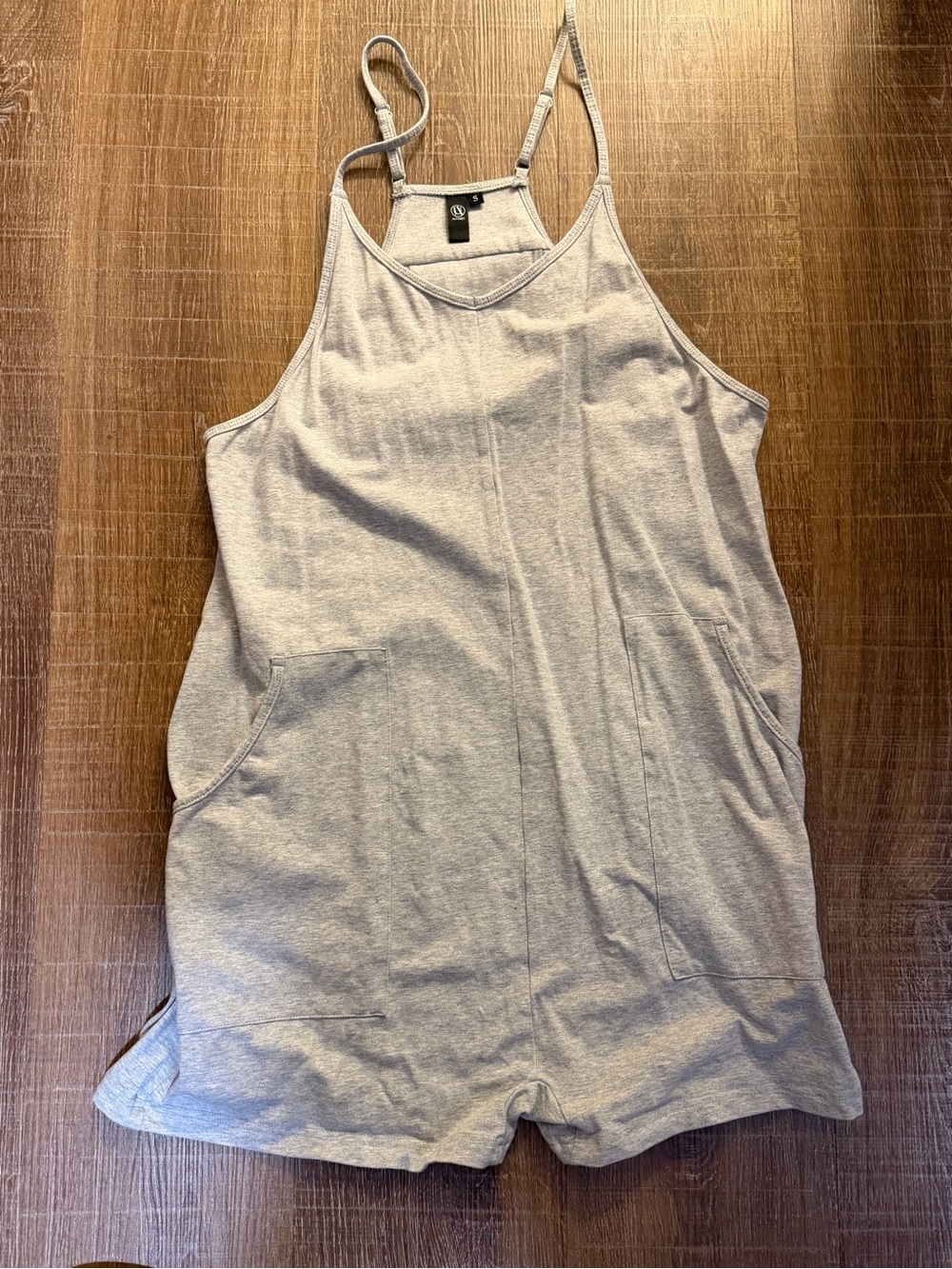 Amazon romper - Picture 1 of 4